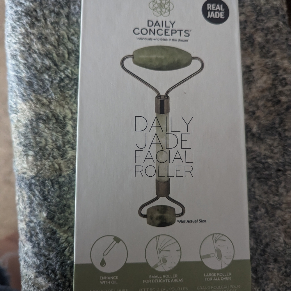 Jade Roller